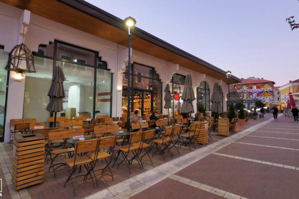 "Tata'S New Home!" Tirana Exterior foto